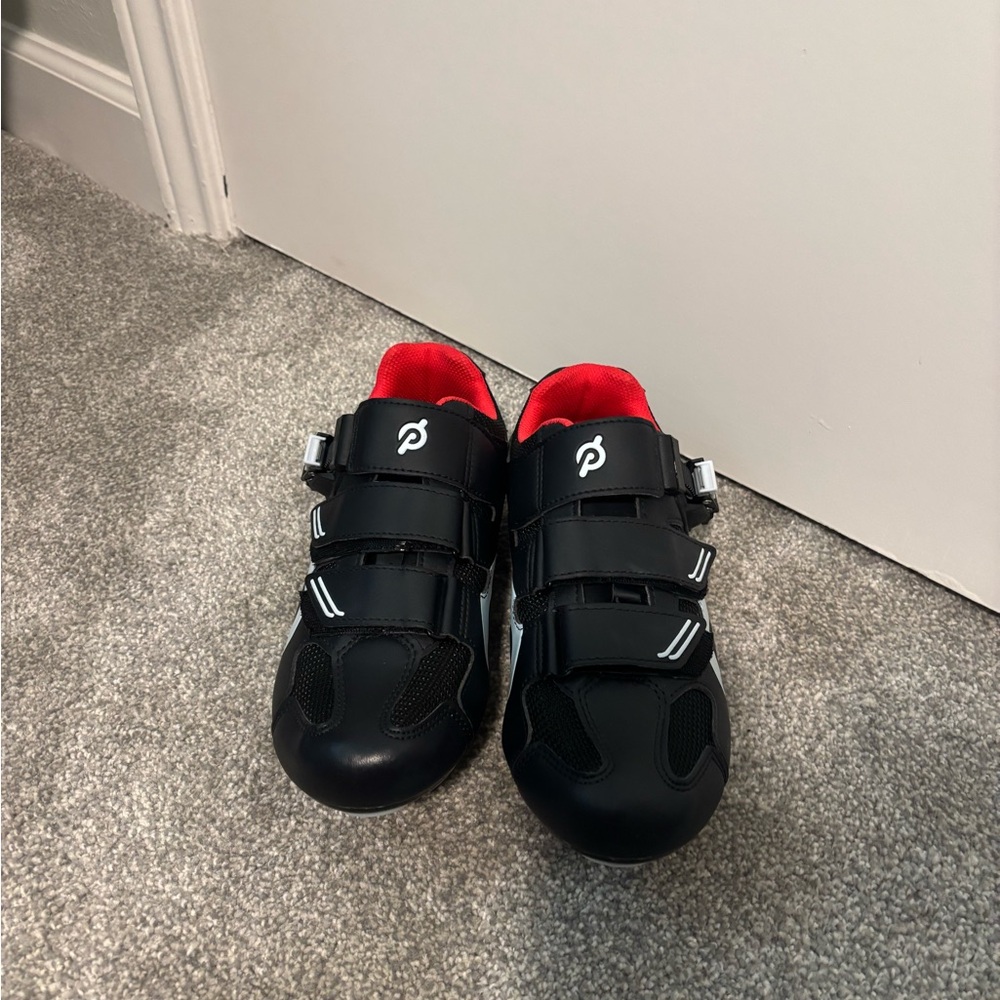 Peloton womens cycling shoe - Picture 2 of 9